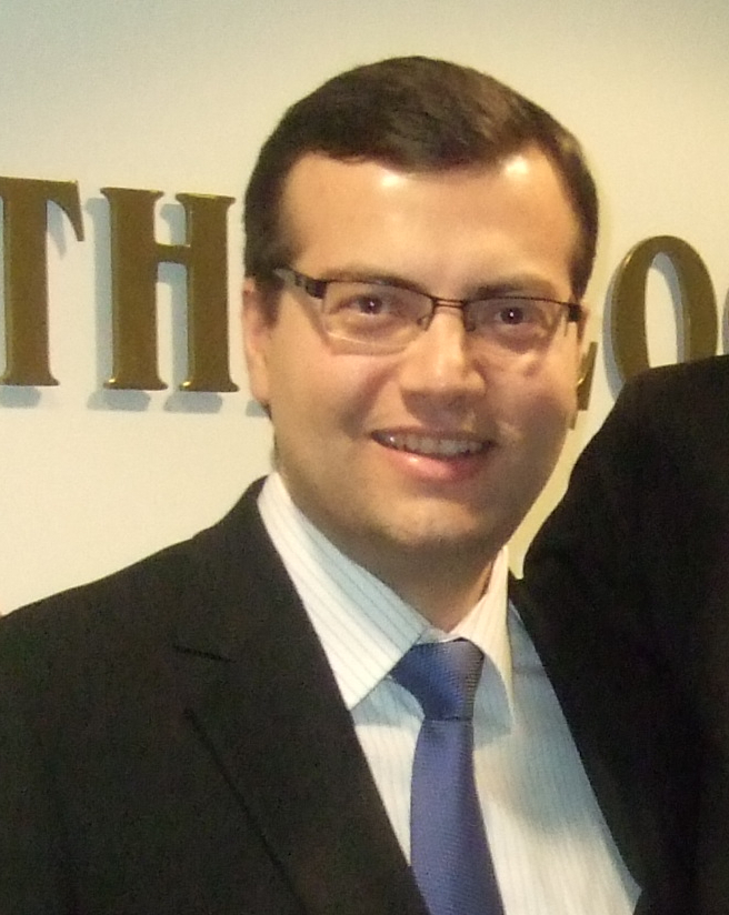 PD Dr. Daniel Munteanu